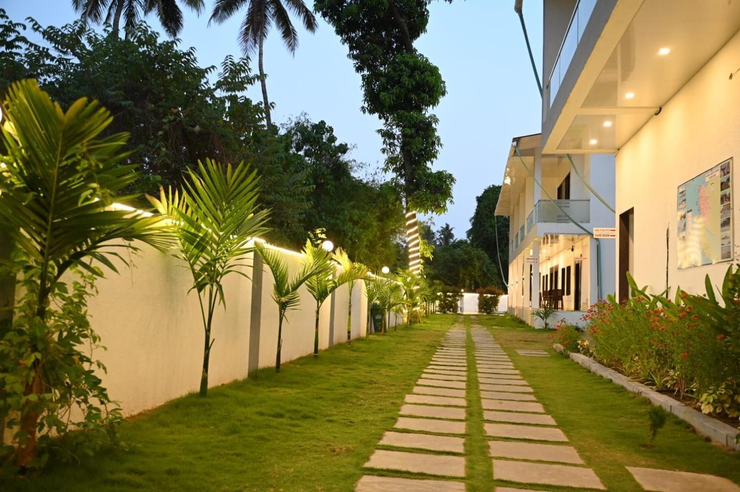 Golden Pearl Resort By Gemstone Hospitality Alibag Exterior foto